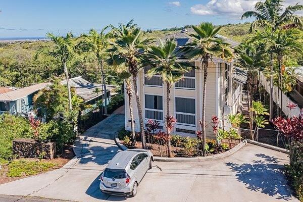 3 King Beds & 1 Full Bed In Kona Apartment Kailua-Kona Exterior photo